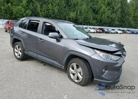 2021 Toyota Rav4 Xle из США, поврежденный, VIN 2T3R6RFV4MW011047